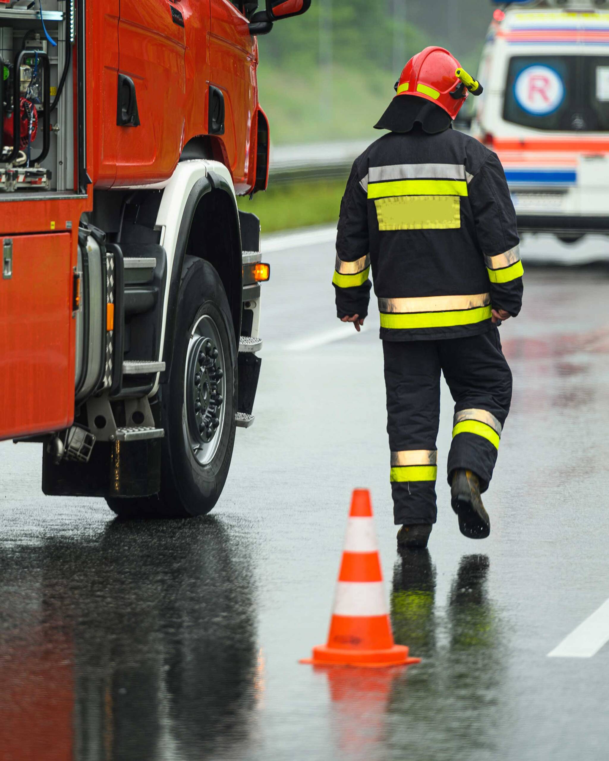 Stau? Rettungsgasse bilden!